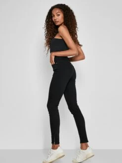 Noisy May Jeans Skinny Jeans Kimmy Dames Zwart -Noisy May Winkel 0a90ccbc648f4e9f67ba8dec5a58dcff