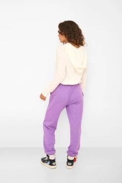 Noisy May Fijngebreide Truien Trui Chen Dames Wit -Noisy May Winkel 29a5ff7f633ca51d9ab56ba8e761e856