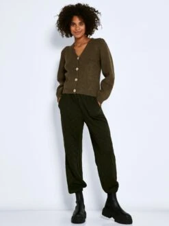 Noisy May Vesten Gebreid Vest Son Dames Olijfgroen -Noisy May Winkel 3001dfbbf54bd4e3e016036093fc74ed