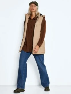 Noisy May Bodywarmers Bodywarmer Aurora Dames Beige -Noisy May Winkel 30618874534e2e325ab3f2b4a94b33a9