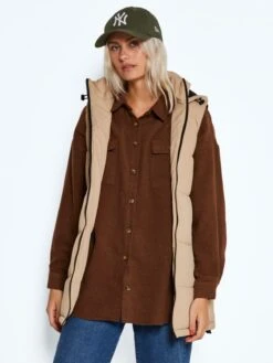 Noisy May Bodywarmers Bodywarmer Aurora Dames Beige -Noisy May Winkel 32f5604a9ab5157ae36a15f784dfaa1e