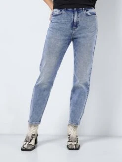 Noisy May Straight Regular Jeans ONI Dames Lichtblauw -Noisy May Winkel 417e429be1c3bda2106a5f7b5fbe3d74