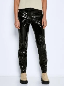 Noisy May Pantalons Slimfit Broek Oline Dames Zwart -Noisy May Winkel 47f8e81eeb9f41df7bdd85ea4b399809