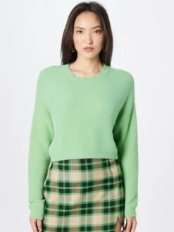 Voorkant -Noisy May Winkel 51a096b6ecc9049393749d0e4a08597b