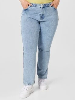 Straight Regular Jeans JOEY Dames Lichtblauw -Noisy May Winkel 5a5ca1fa8f173fcc92d0d2315cf5c2b0