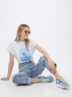 Noisy May T-shirts Shirt Hailey Dames Wit -Noisy May Winkel 63c7d078131a65f5b5195716eab06efa