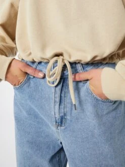 Noisy May Sweatshirts Sweatshirt Aliah Dames Beige -Noisy May Winkel 6a0f4ab168aabe6a2dca602b53d798e7