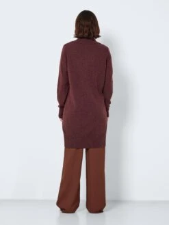 Noisy May Gebreide Jurken Gebreide Jurk Dames Bessen -Noisy May Winkel 70139d3d93290b8ced1996692743726b