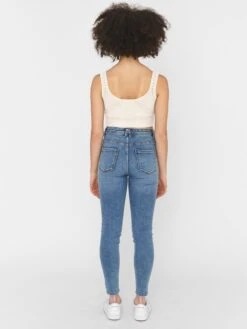 Noisy May Tops Gebreide Top Alonso Dames Wolwit -Noisy May Winkel 816a559f39141a39cb2071e1afd1756a