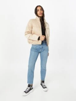 Noisy May Tussenjassen Tussenjas Anni Dames Crème -Noisy May Winkel 88b411ed7ea87be5e580712b5c027953