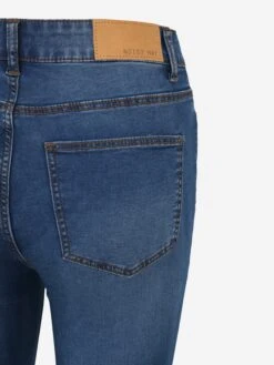 Bootcut Flared Jeans SALLIE Dames Blauw -Noisy May Winkel 88e25946abafa9f89981c5ced935138b