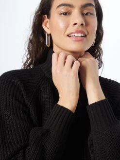 Noisy May Basic Truien Trui Timmy Dames Zwart -Noisy May Winkel 92375efd1c326171779cb2a680855630