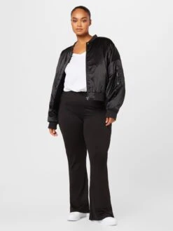 Pantalons Slimfit Broek SALLY Dames Zwart 11 Pantalons Slimfit Broek SALLY Dames Zwart -Noisy May Winkel 94233669cc114670e82e832623949892