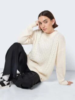 Noisy May Fijngebreide Truien Trui Diego Dames Crème -Noisy May Winkel bfb6a5e595a38f3a2b2051bf12411ee4