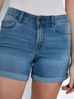 Noisy May Denim Shorts Slimfit Jeans Dames Blauw -Noisy May Winkel c6e084b198dcb48d97a9c4b6d9f57e32